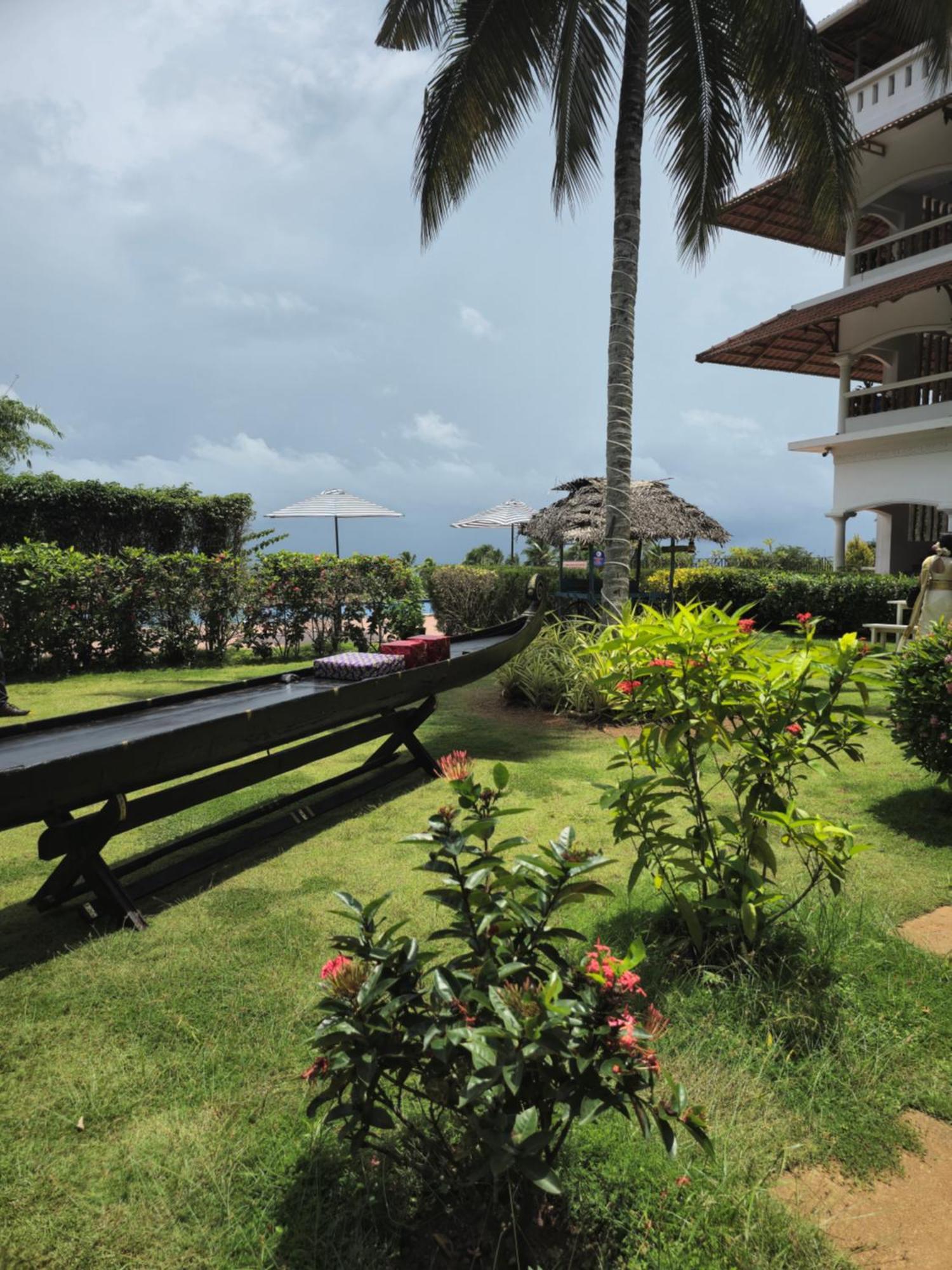 Aadisaktthi Leisure Resort, Kovalam Thiruvananthapuram Exterior photo